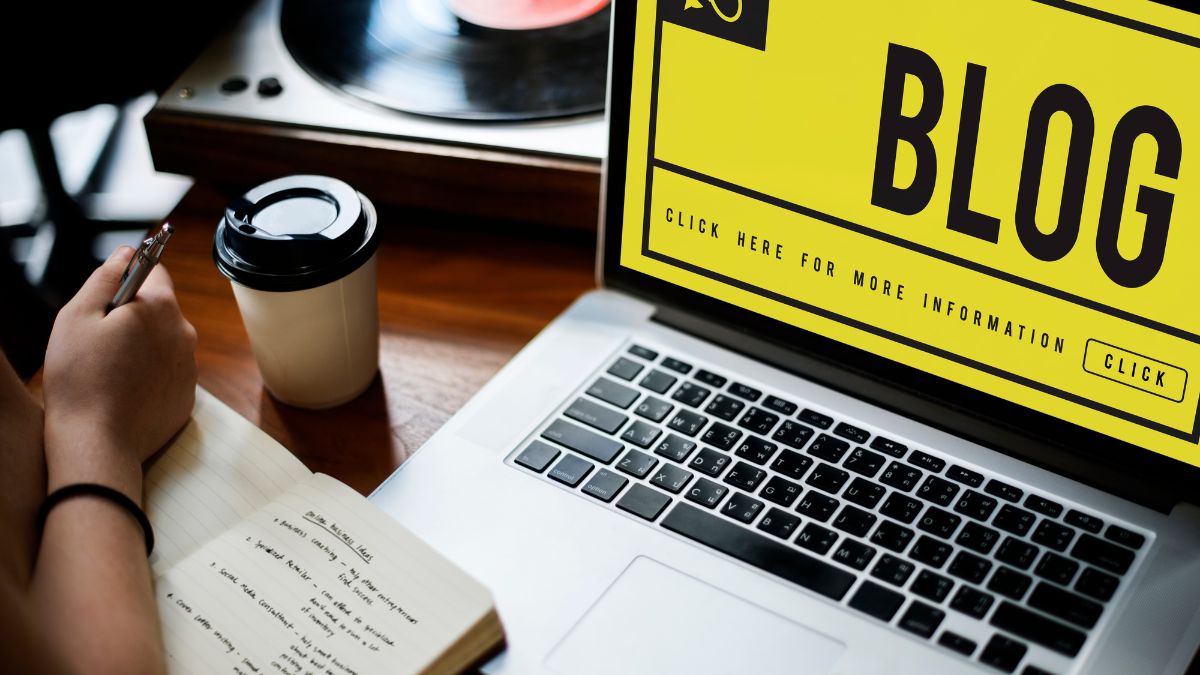 Blogging Tips: A Complete Guide to Writing, Growing, and Succeeding Online
