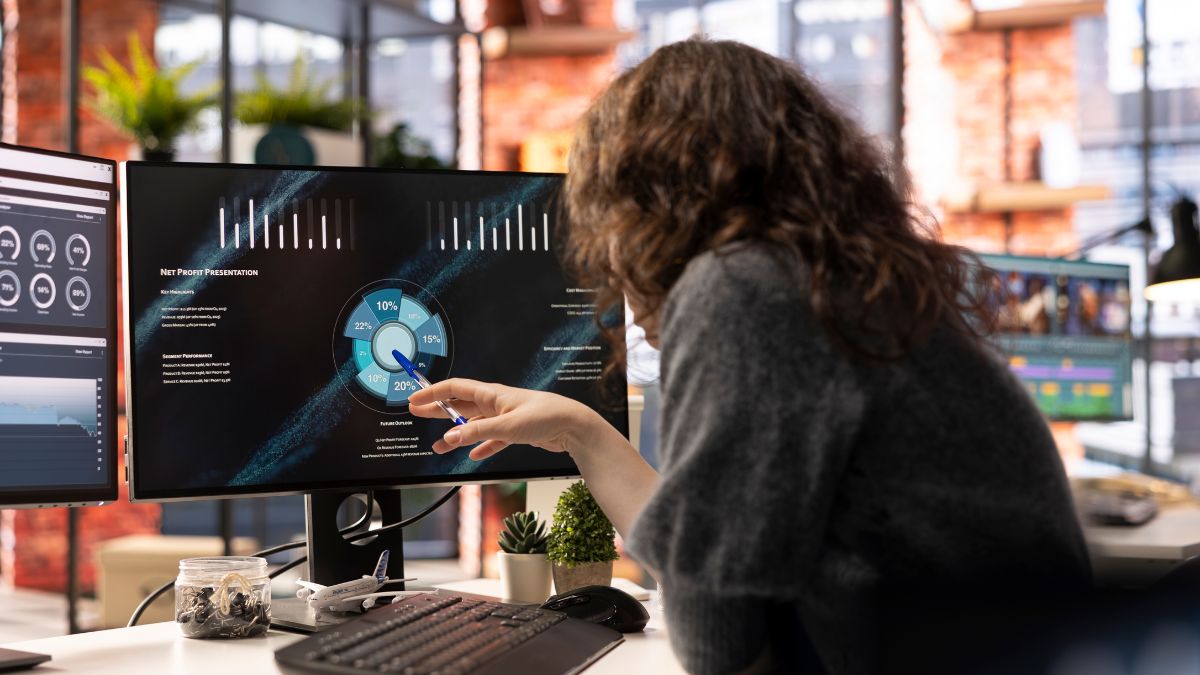 Data Science: Making Sense of a Data-Driven World
