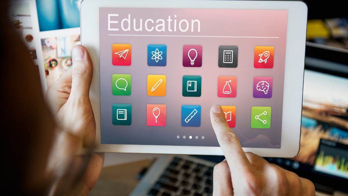 Digital Education: A Comprehensive Humanized Guide