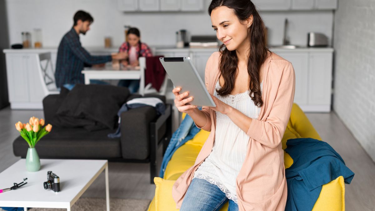 Connected Living Spaces: The Future of Smart and Comfortable Homes