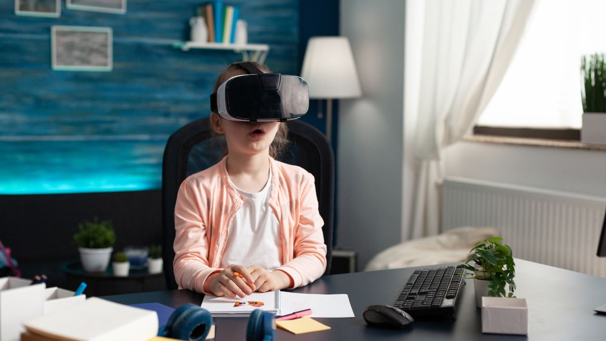 Immersive Learning: Transforming Education Through Experience
